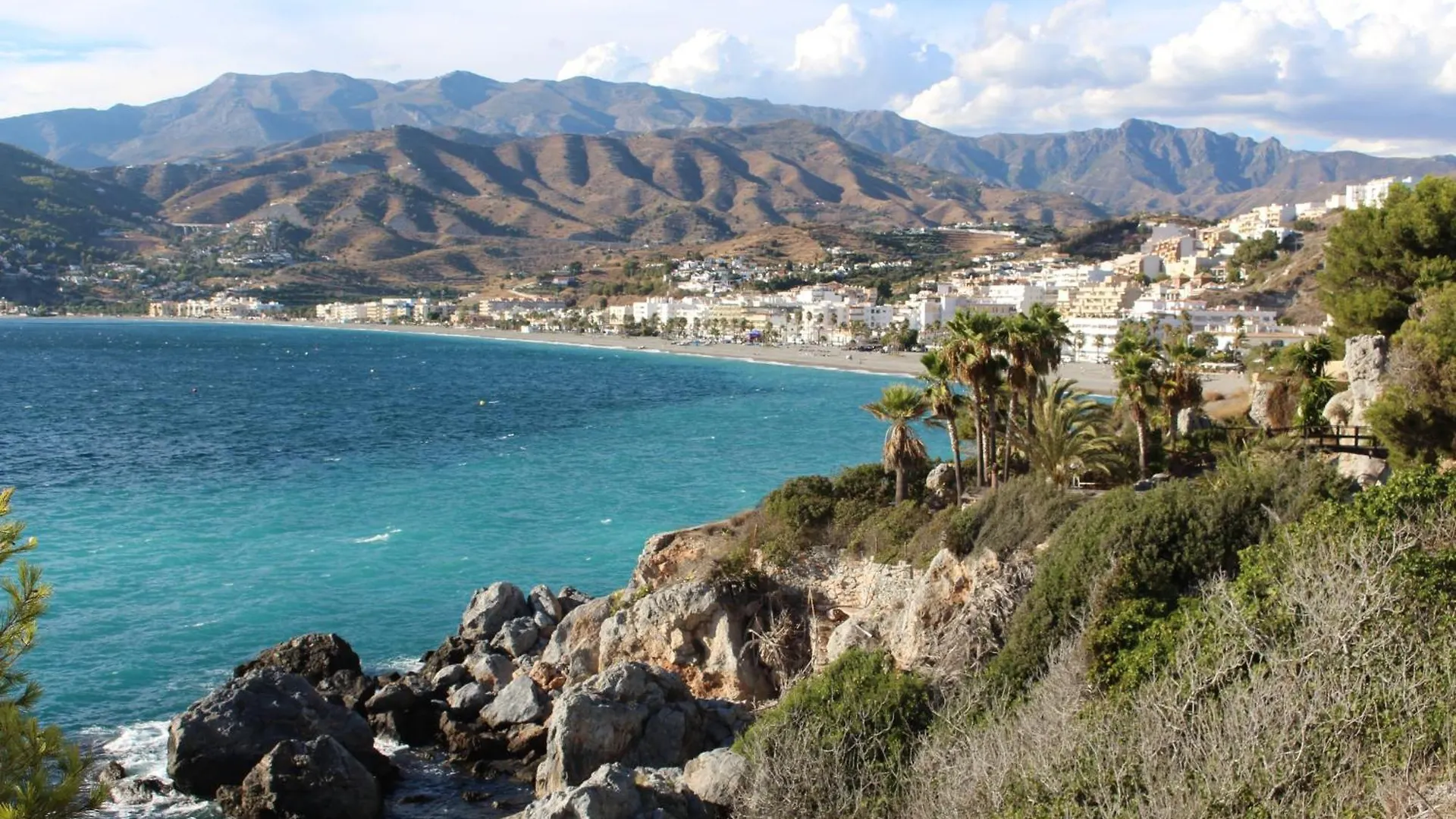Excellent View, Beach Mountain, Panorama Swimming Pool All Year Round Almuñécar Casa vacanze