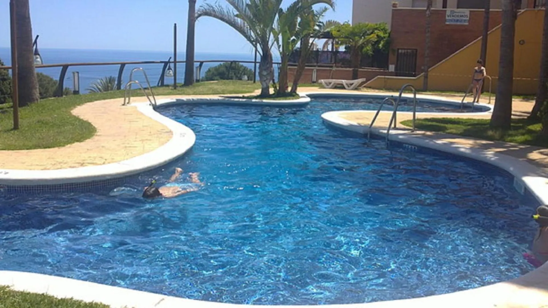 Excellent View, Beach Mountain, Panorama Swimming Pool All Year Round Almuñécar Casa vacanze